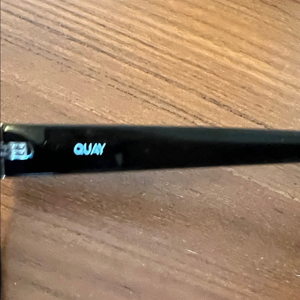 Quay Australia Glossy Black Sunglasses - Picture 8 of 9